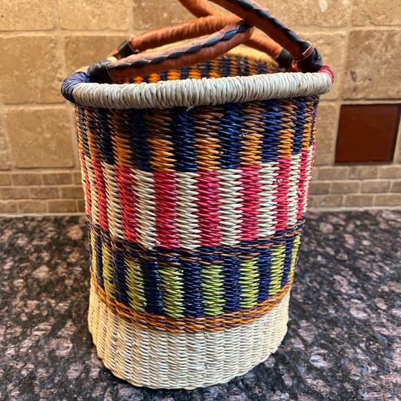 Handwoven Ghana Bolga Market Basket with Leather Wrapped Handles - Picture 3 of 8